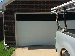 Door Maintenance | Garage Door Repair Gurnee, IL